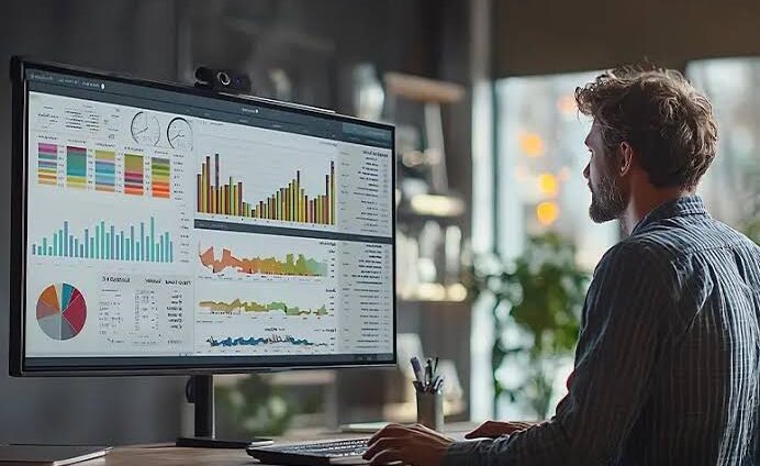 5 Best Dashboard Development Services in Freising - Track important metrics through interactive displays